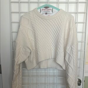 White chunky cropped cable knit detail sweater
